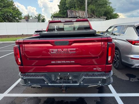 Used 2021 GMC Sierra 1500 SLT w/ SLT Premium Plus Package AWD/4WD image 18