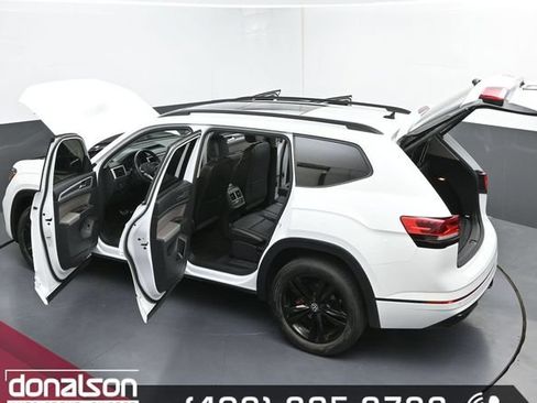 Used 2022 Volkswagen Atlas SEL R-Line AWD/4WD image 26
