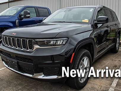 Used 2023 Jeep Grand Cherokee L Laredo