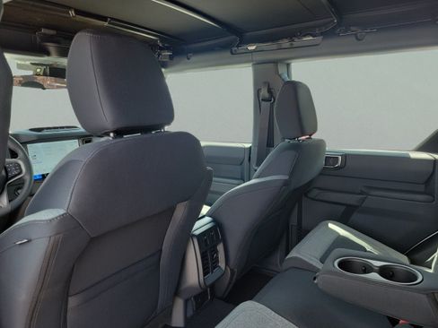 New 2025 Ford Bronco 4-Door w/ Sasquatch Package AWD/4WD image 12