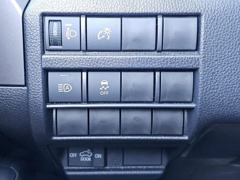 Certified 2025 Toyota Tacoma TRD Sport image 14