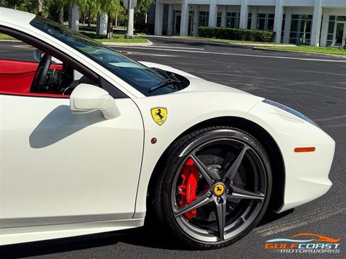 Used 2014 Ferrari 458 Italia Coupe RWD image 60