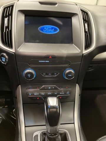 Used 2016 Ford Edge SEL w/ Equipment Group 201A AWD/4WD image 49