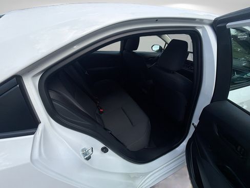Used 2025 Toyota Corolla LE FWD image 27