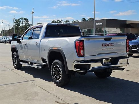 Used 2020 GMC Sierra 2500 SLE w/ SLE Value Package; image 7