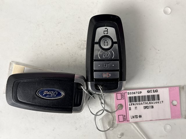 Used 2020 Ford Expedition Limited w/ Special Edition Package AWD/4WD image 11