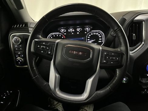 Used 2019 GMC Sierra 1500 SLE image 39
