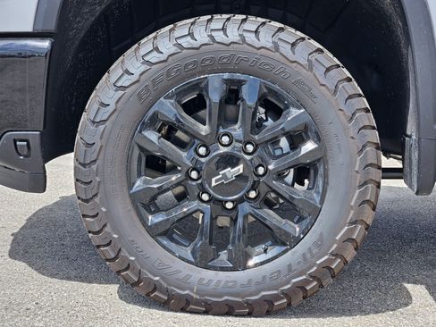New 2026 Chevrolet Silverado 2500 LT w/ Trail Boss Package AWD/4WD image 7