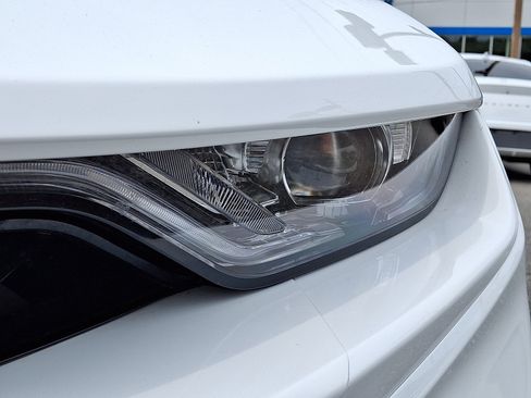 Used 2023 Chevrolet Camaro SS RWD image 9