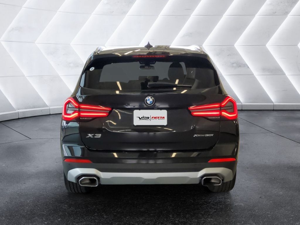 Used 2022 BMW X3 xDrive30i w/ Convenience Package AWD/4WD image 5