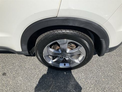 Used 2016 Honda HR-V EX-L image 10