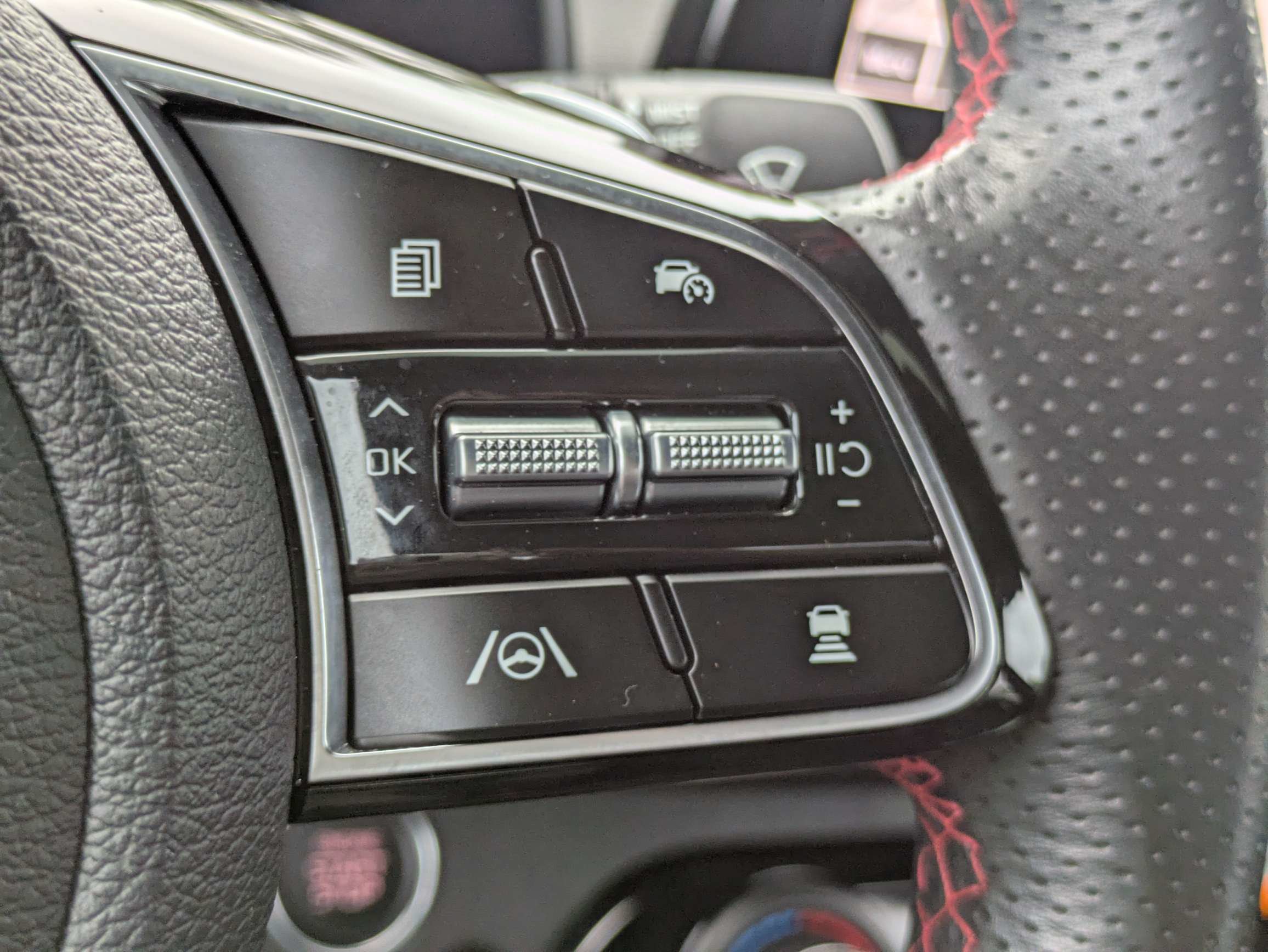Used 2024 Kia Forte GT w/ GT2 Package FWD image 14