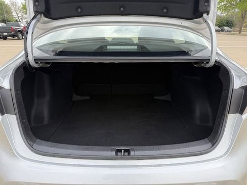 Used 2024 Toyota Corolla LE FWD image 28