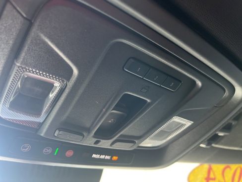 Used 2024 GMC Sierra 1500 AT4 w/ Technology Package image 26