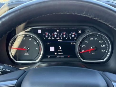 Used 2021 Chevrolet Suburban Premier w/ Premium Package image 18