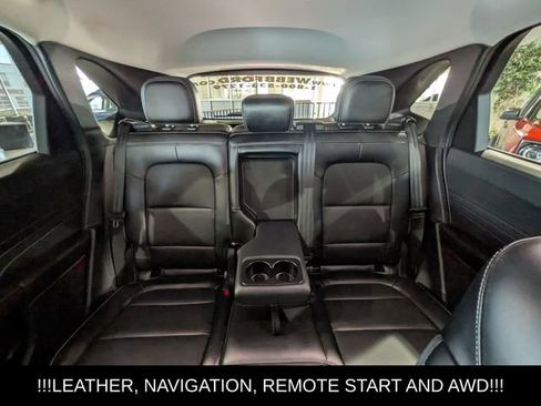 Used 2024 Ford Escape Platinum AWD/4WD image 17