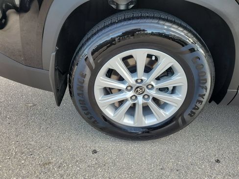 Used 2026 Toyota Grand Highlander FWD image 30