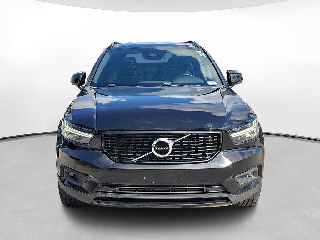 Used 2019 Volvo XC40 T5 R-Design AWD/4WD image 2