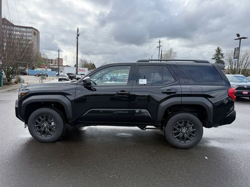 New 2026 Toyota 4Runner SR5 image 5