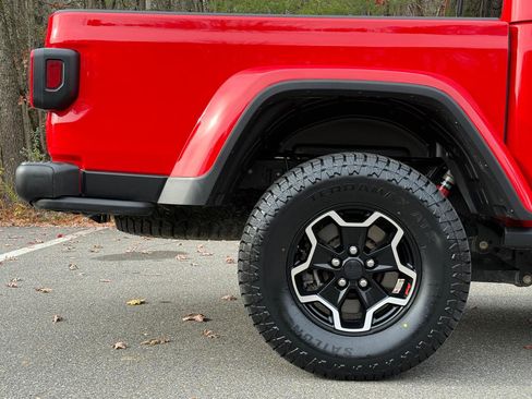 Used 2020 Jeep Gladiator Rubicon AWD/4WD image 10