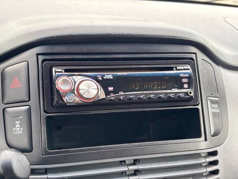 Used 2005 Honda Pilot EX image 24