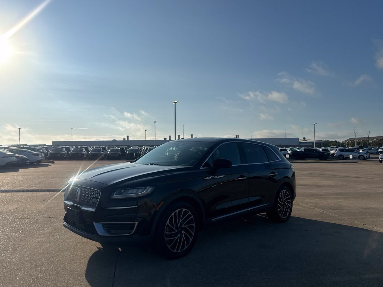 Used 2019 Lincoln Nautilus Reserve w/ Cargo Utility Package FWD image 14