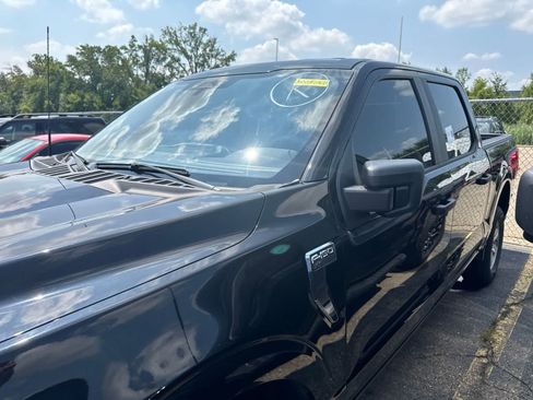 Used 2022 Ford F150 XLT w/ Trailer Tow Package AWD/4WD image 15