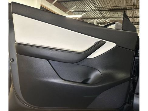 Used 2021 Tesla Model Y Performance AWD/4WD image 19