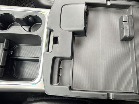 Used 2017 RAM 3500 Laramie image 31