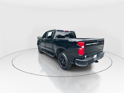 Used 2025 Chevrolet Silverado 1500 LT Trail Boss w/ Convenience Package II AWD/4WD image 6
