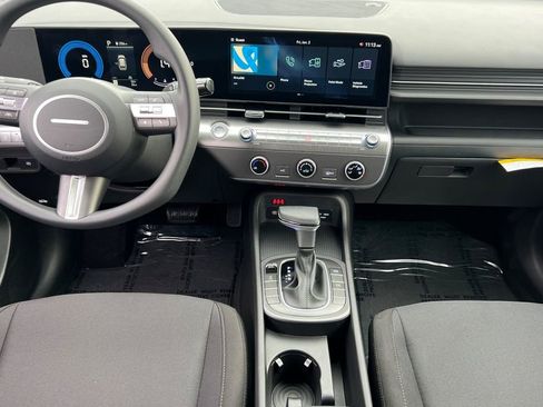 New 2026 Hyundai Kona SE image 11