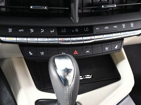 New 2025 Cadillac CT4 Premium Luxury image 17