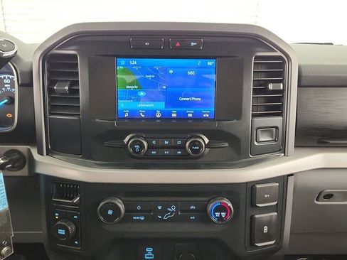 Used 2022 Ford F150 XLT image 13