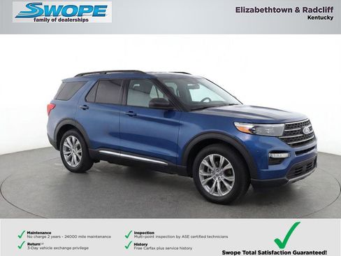 Certified 2022 Ford Explorer XLT w/ Equipment Group 202A AWD/4WD image 1