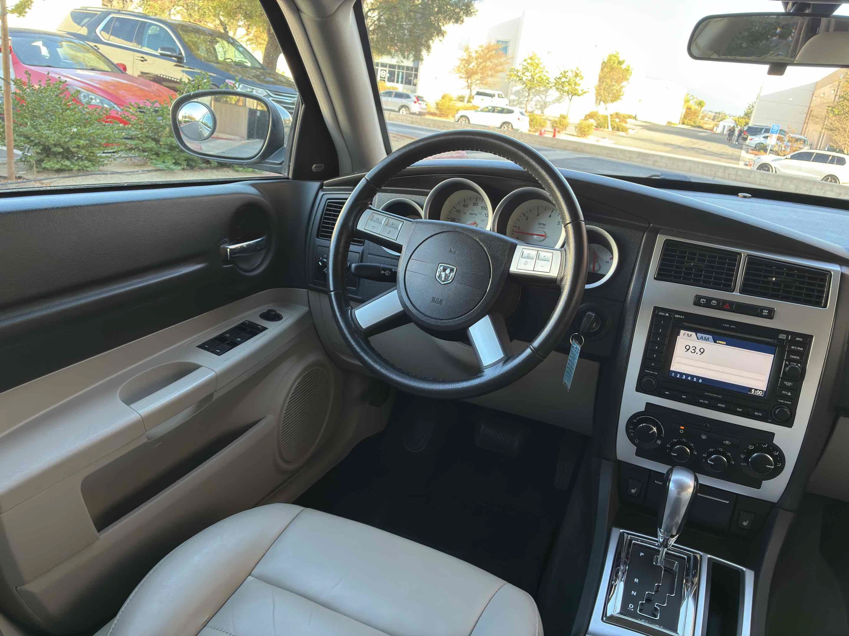 Used 2006 Dodge Magnum R/T w/ Convenience Group II AWD/4WD image 16