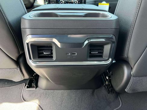 New 2026 GMC Sierra 1500 SLT w/ SLT Premium Package AWD/4WD image 15