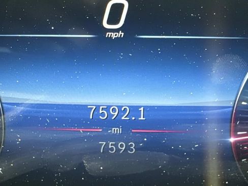 Used 2025 Mercedes-Benz GLA 250 image 27