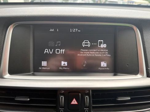 Used 2020 Kia Optima S FWD image 26