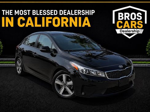 Used 2018 Kia Forte S FWD image 1