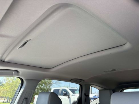 Used 2017 Honda CR-V EX-L image 17