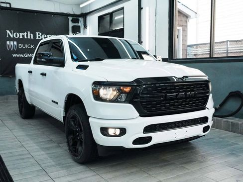 Used 2023 RAM 1500 Big Horn AWD/4WD image 3