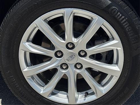Used 2023 Cadillac XT4 Luxury w/ Driver Awareness Package FWD image 13