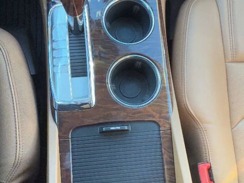 Used 2017 Buick Enclave Premium w/ Experience Buick Package image 19