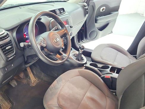 Used 2015 Kia Soul image 21