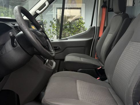 Used 2020 Ford Transit 250 Medium Roof image 12