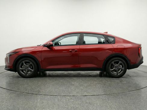 Used 2025 Kia K4 FWD image 5