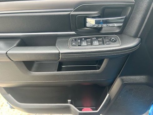 Used 2022 RAM 1500 Classic Warlock w/ Electronics Group image 8