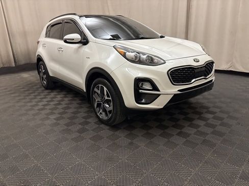 Certified 2021 Kia Sportage EX w/ EX Technology Package image 3