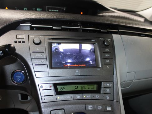 Used 2012 Toyota Prius Four FWD image 16