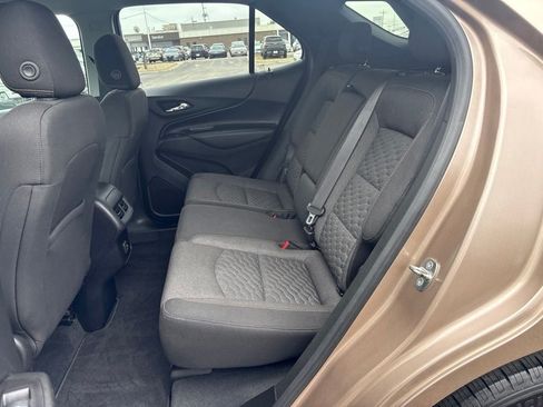 Used 2019 Chevrolet Equinox LT FWD image 26